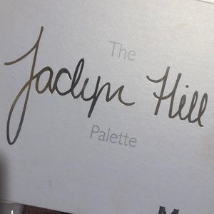 Jaclyn hill palette